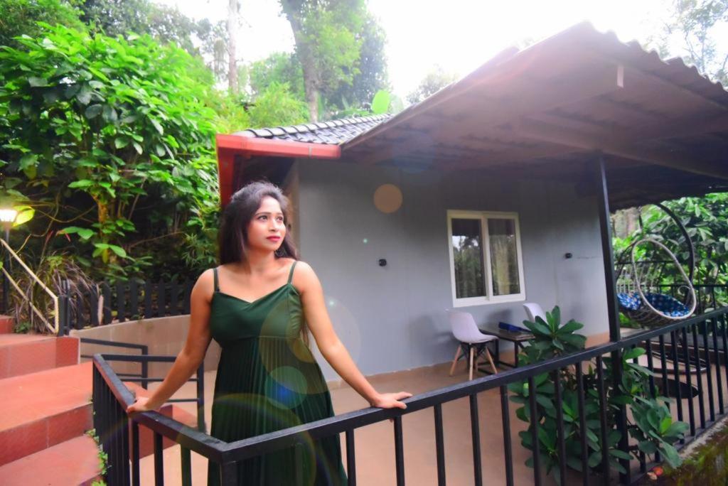 Misty Rain Estate Hotel Madikeri Bagian luar foto