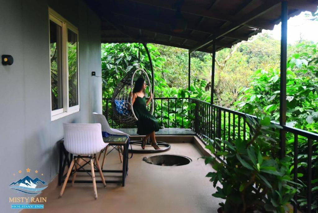 Misty Rain Estate Hotel Madikeri Bagian luar foto
