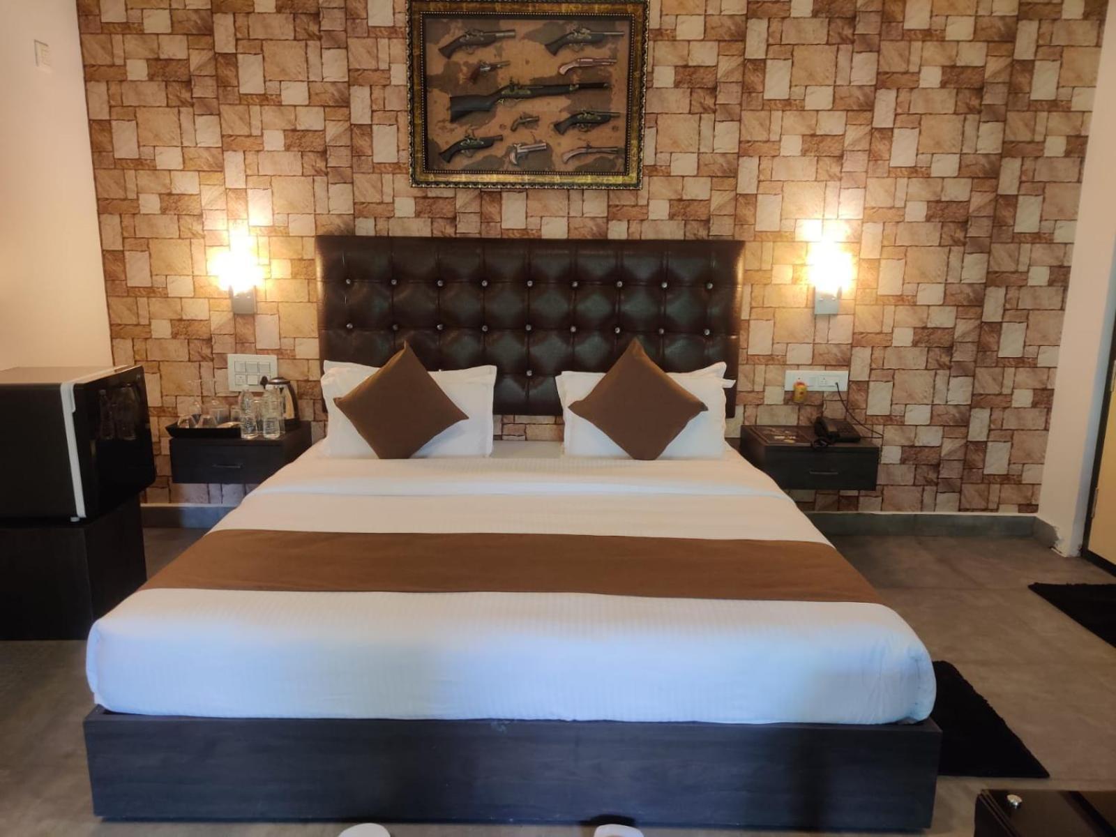 Misty Rain Estate Hotel Madikeri Bagian luar foto